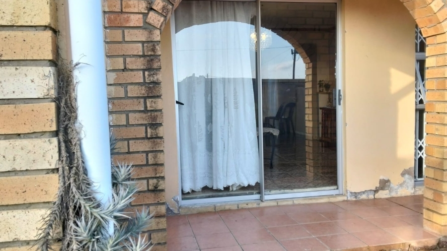 2 Bedroom Property for Sale in Mdantsane Eastern Cape